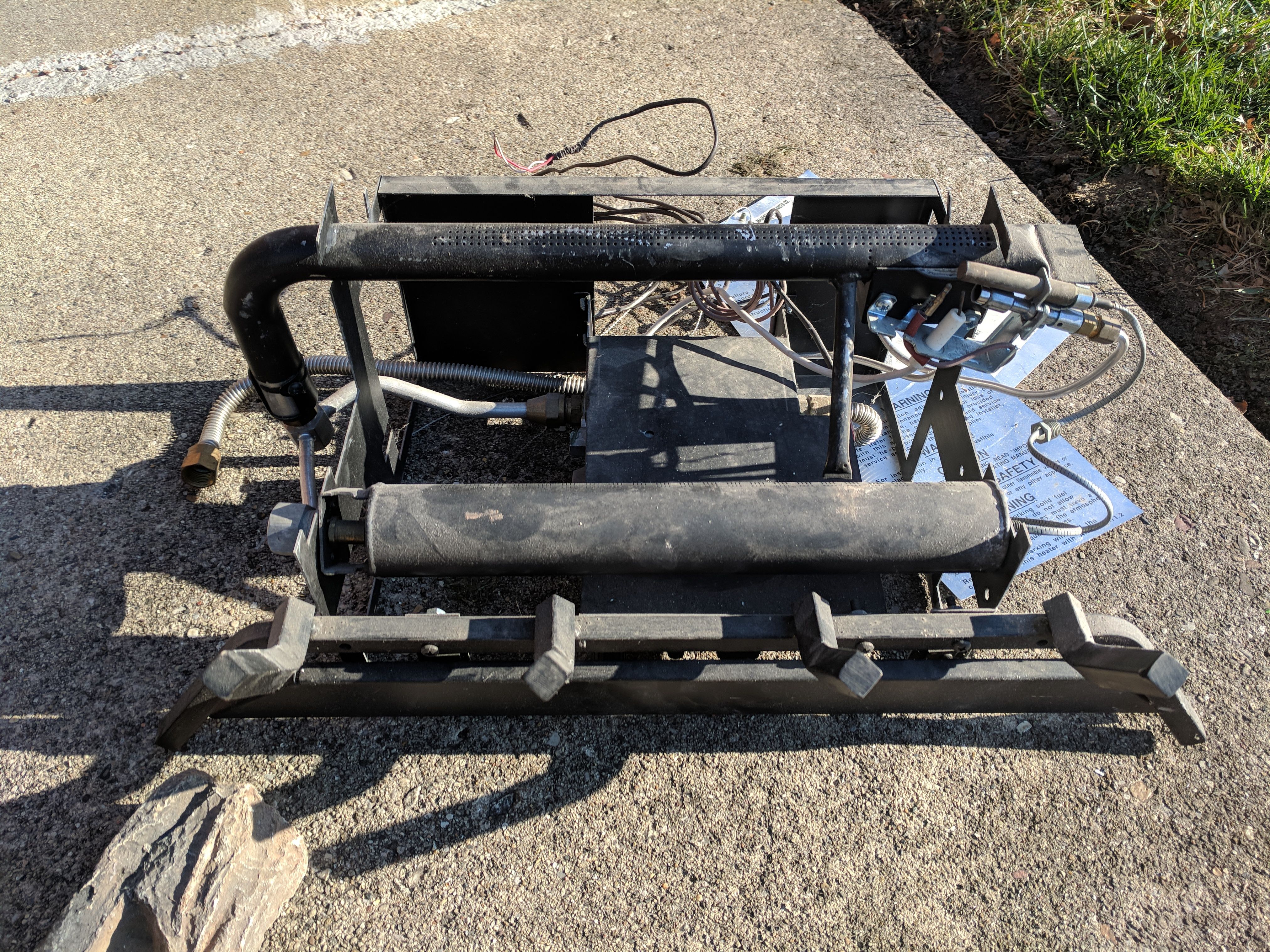 Vermont Castings gas fireplace insert and logs for Sale in Mount Prospect,  IL - OfferUp
