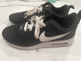 Women Nike Shoe