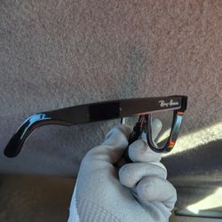 Ray Ban frames like new. $50