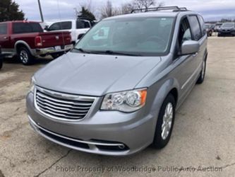 2016 Chrysler Town & Country