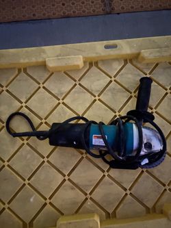 Makita Corded Angle Grinder
