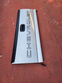 Chevrolet Silverado Parts 99-06