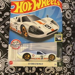 HotWheels ‘67 Ford GT40 Mk.IV