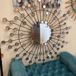 Extraordinary sunburst Mirror Very Large ! Classy!