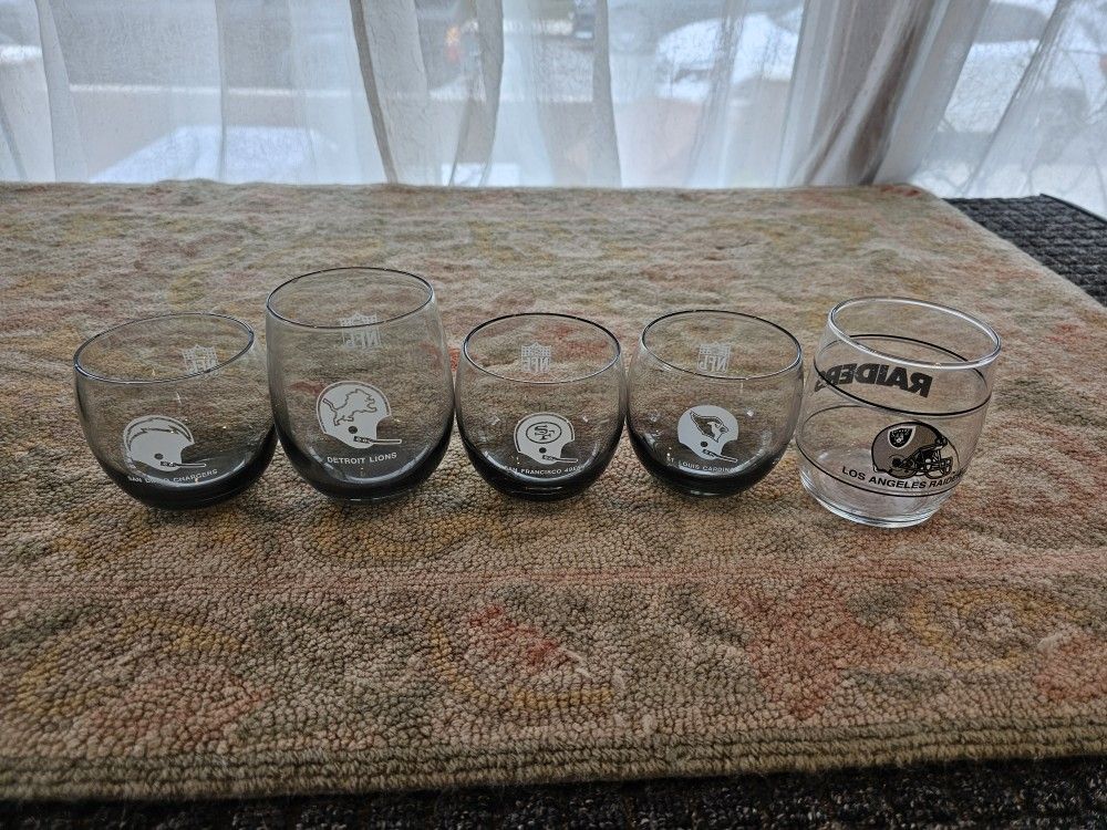 NFL Cocktail Glasses X 5
