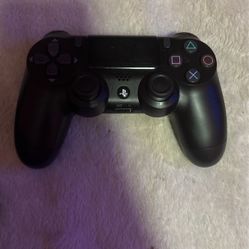 PS4 Controller 