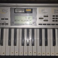 Casio LK 260 Keyboard Piano