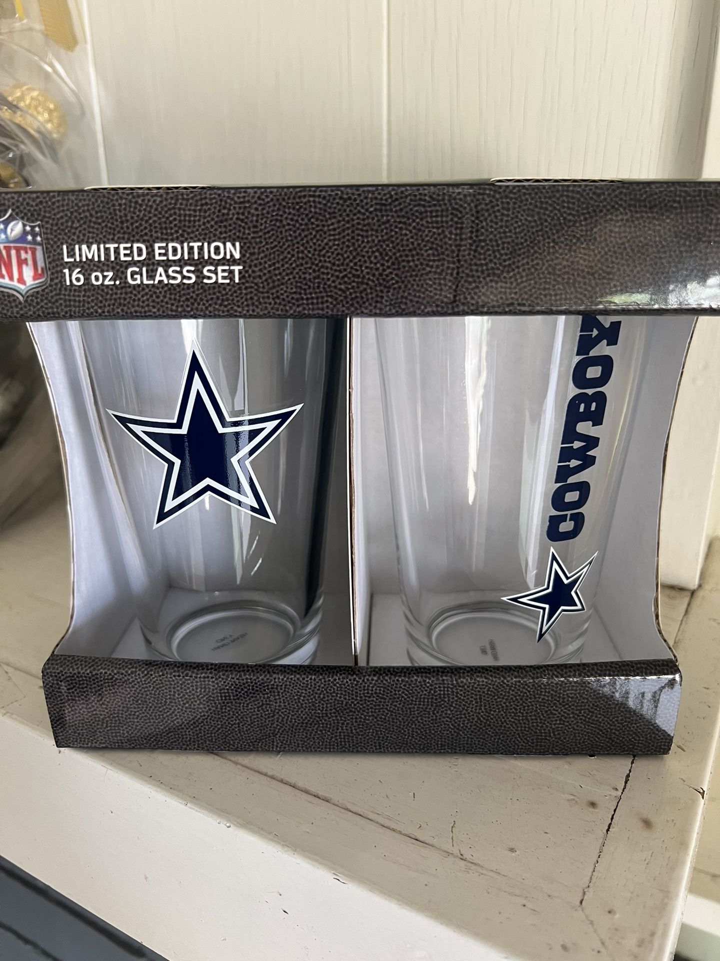 Limited Edition 16oz NFL Glass Set