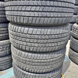 275/65/20 Michelin vendo un set de llantas usadas excelente condiciones de vida las 4 ✅🤩I am selling a set of used tires, all 4 in excellent living c