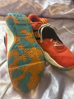 basketballshoes NIKE orange