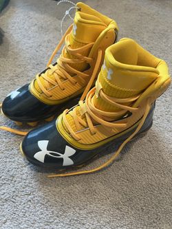 Under Armour Baseball Cleats