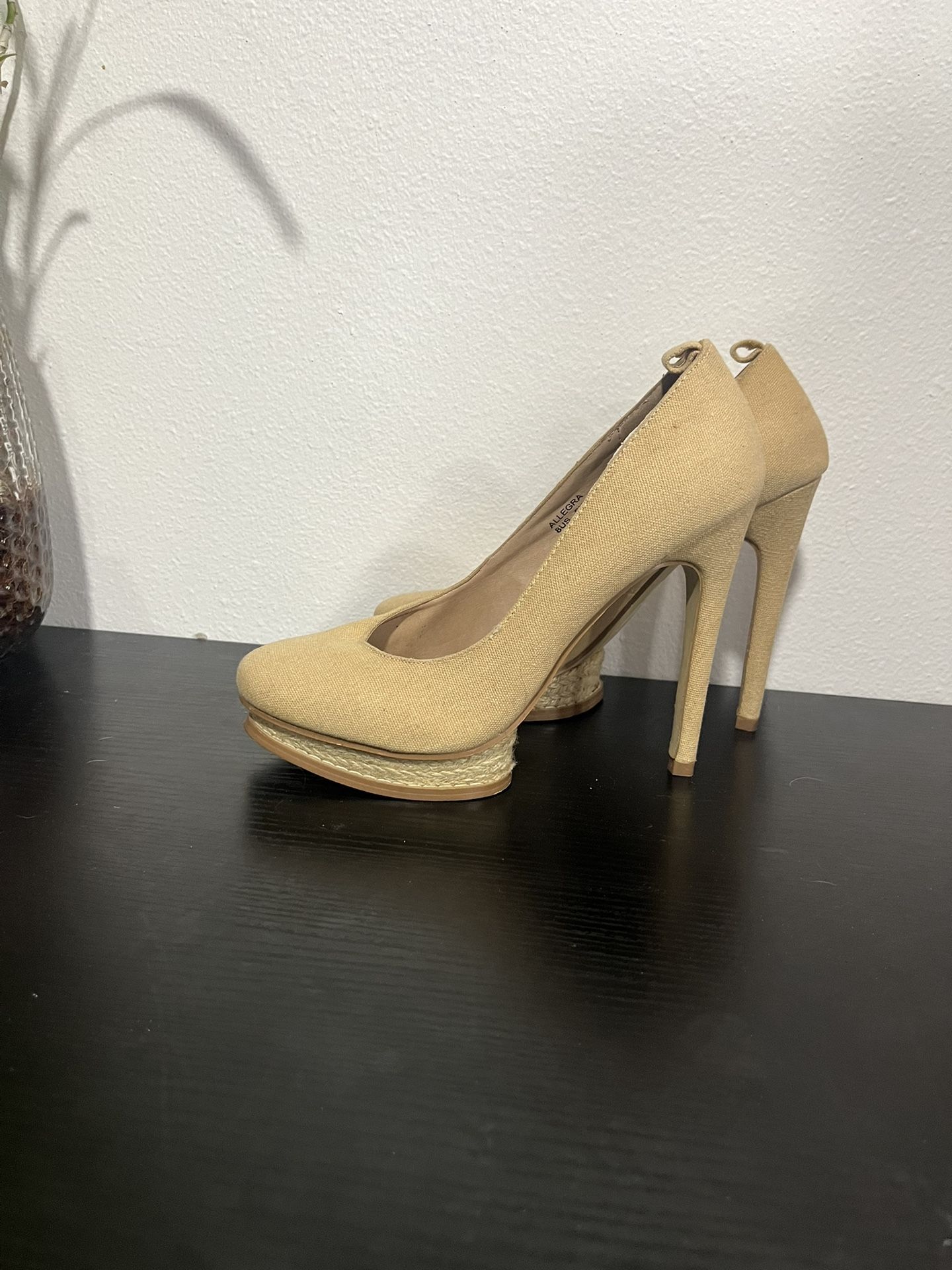 Heels! Size 8.5-9.5