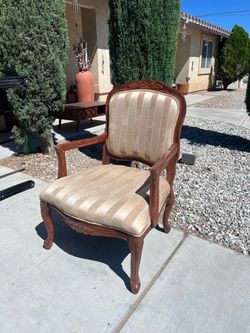 Nice Accent Chair!