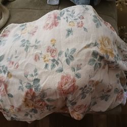 4 PIECE FULL SIZE FLOWER PATTERN FLANNEL SHEET SET GREAT FOR CRAFT PROJECT