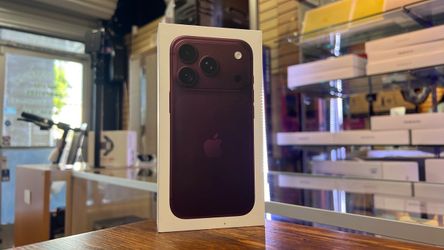 iPhone 18 pro 256Gb unlocked new