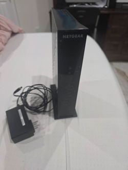 USED . NETGEAR AC1750 WiFi Cable Modem Router C6300