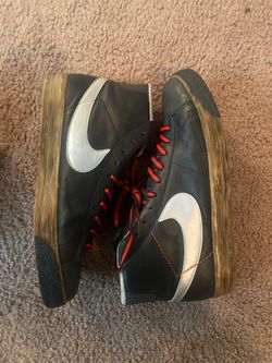 wood grain NIKE blazers size 11.5
