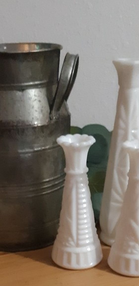 4 Milk Glass Flutes Bud Vases