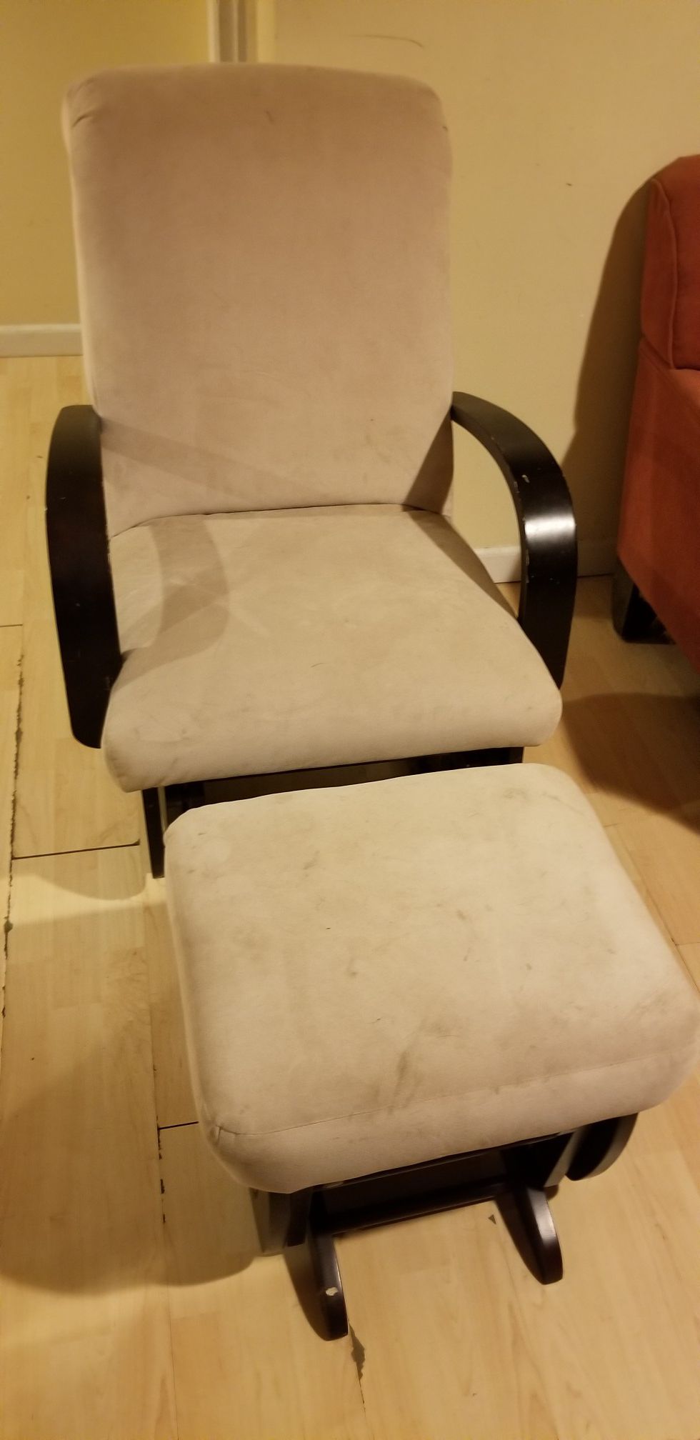 Rocking chair with ottoman set