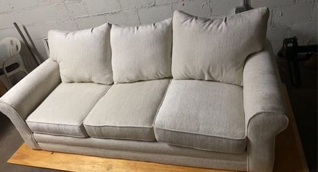 ✨Brand New White Soft Couch✨