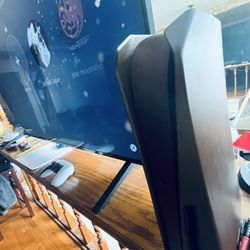 Ps5 And 70” LG UHD Smart Tv Convo 
