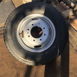 LT245/75R17 MICHELIN TIRE 