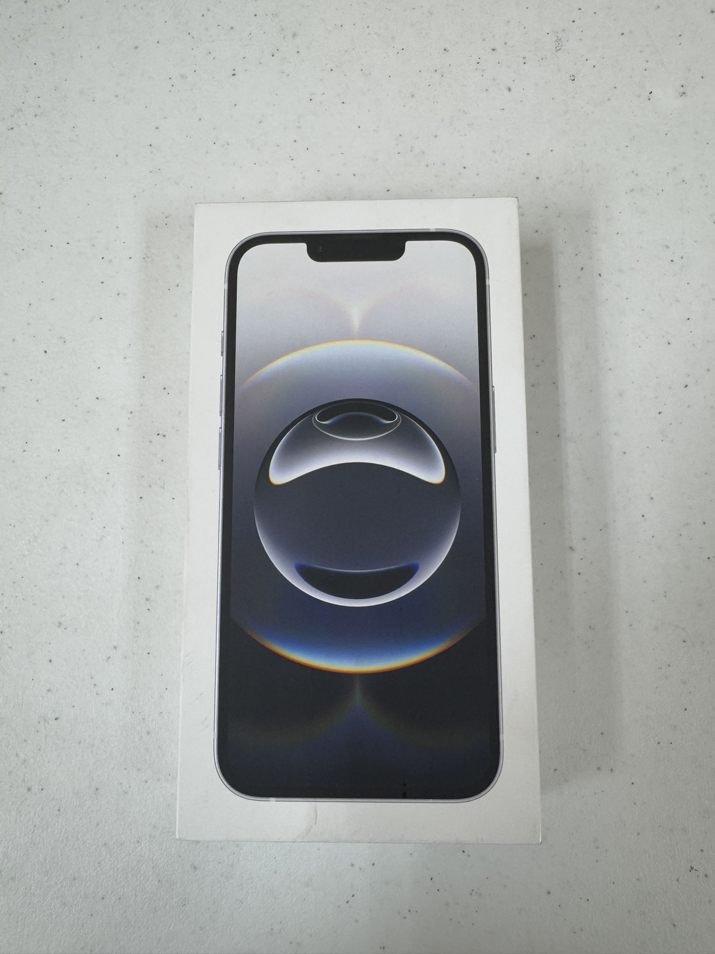 iPhone 16 e