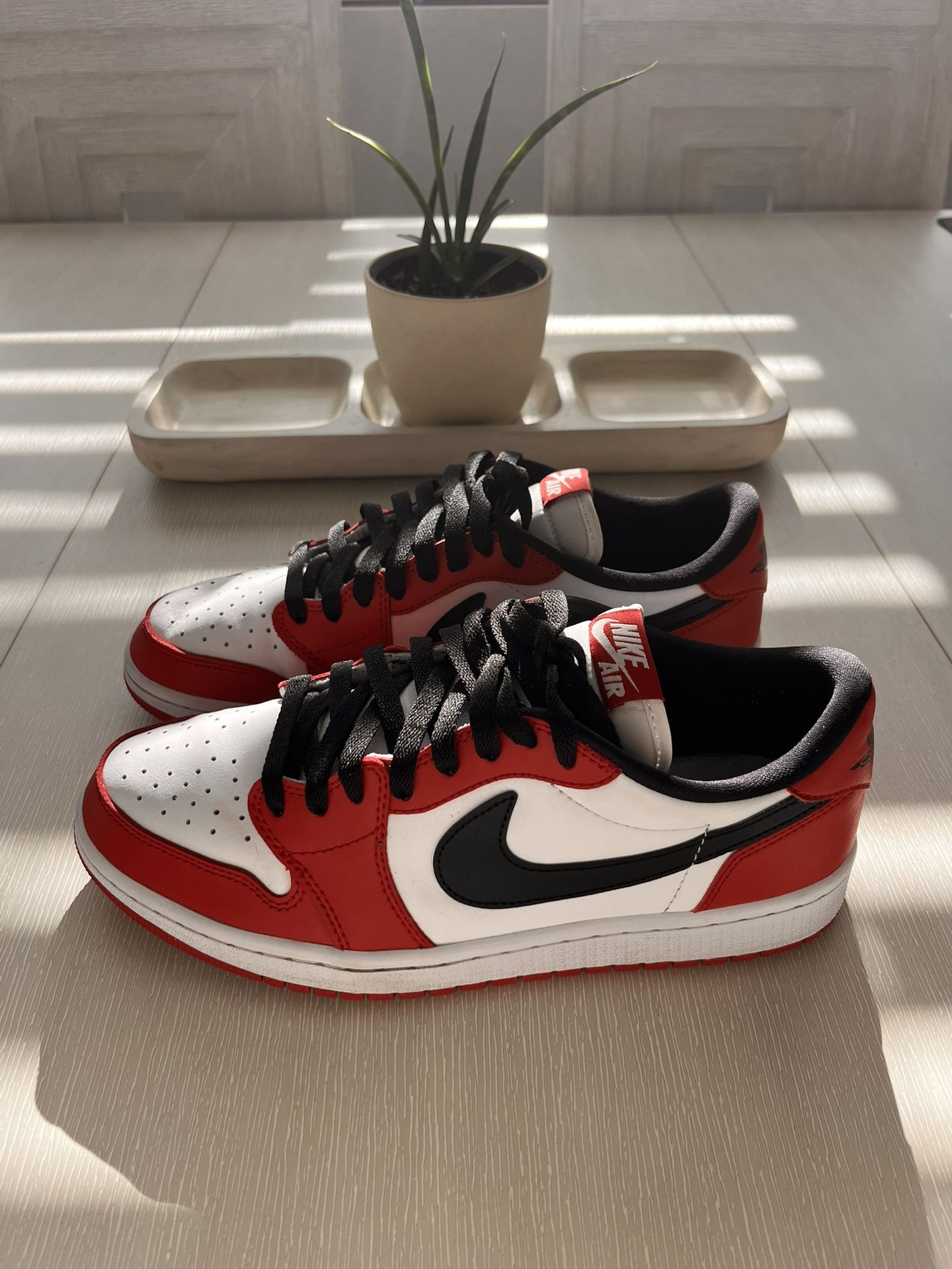 Air Jordan Low Chicago Men’s Size