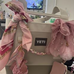 Yeti Camino Tote