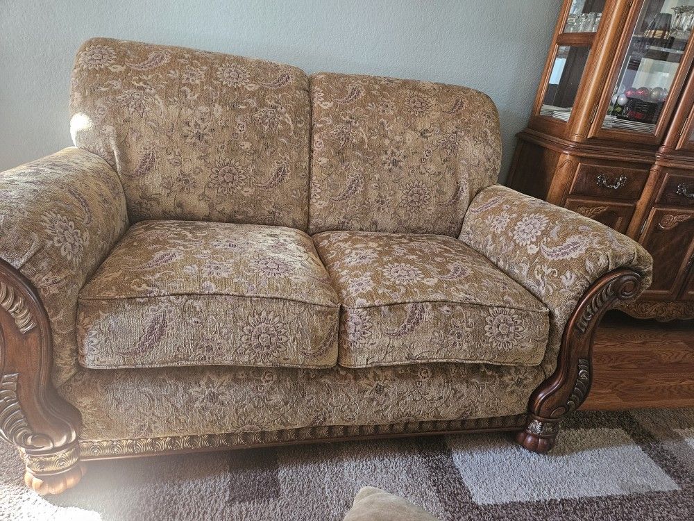 Sofa Set