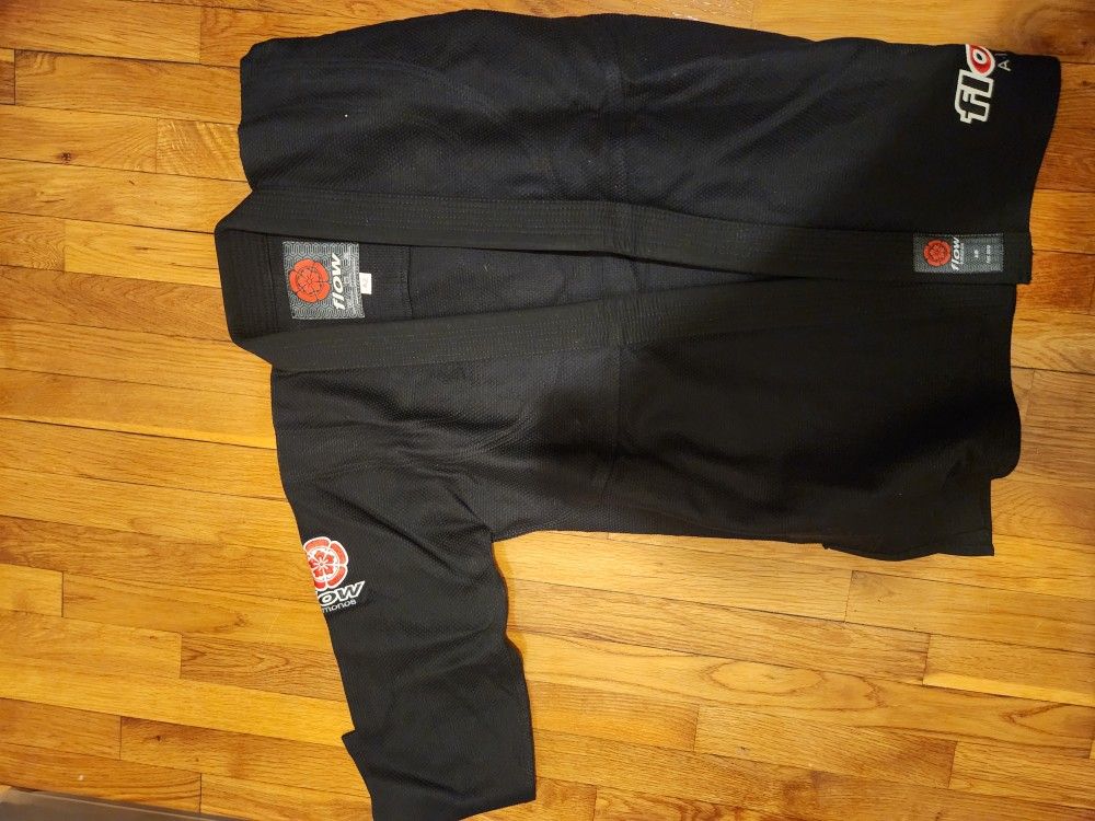 Flow BJJ Gi Size A2