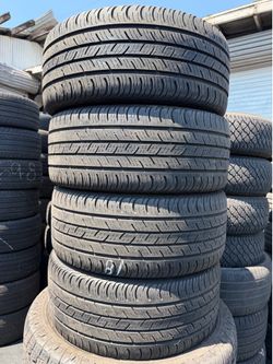 🚨🚘vendo set de llantas 235 40 18 continental tires