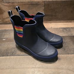 LANDCHIEF Rainbow Rain Boots Woman Size 6 **NEW W/OUT BOX**