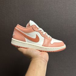 Air Jordan 1 Low ( Women’s) 