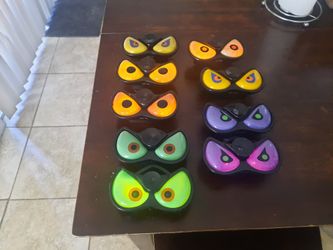 Rare 1995 Light Up Halloween Eyes
