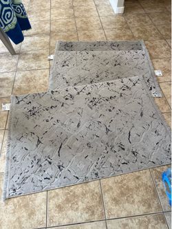 Rugs - Used Gray Rugs