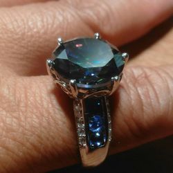 Beautiful Round Mystic and Amethyst Gem's Ring, size 11🌻