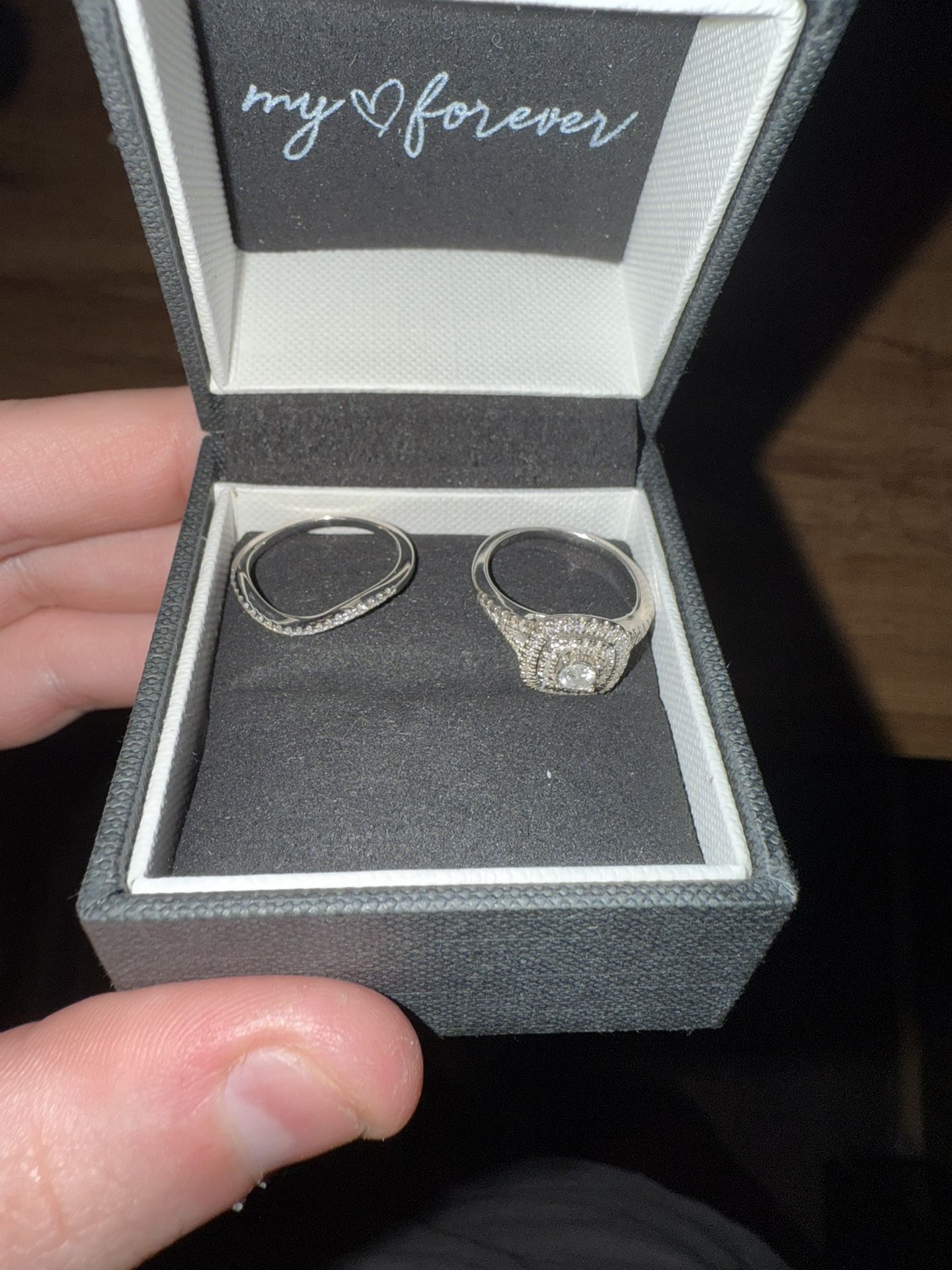 3/8 CT 10K Diamond Ring