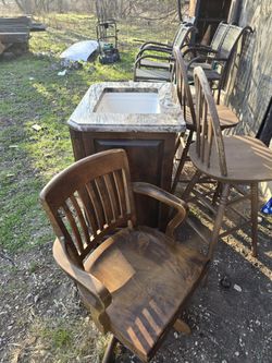 Chairs Bar Stools 