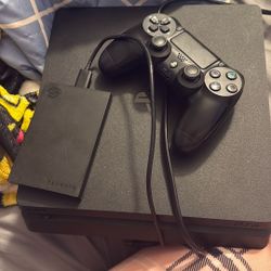 PS4 