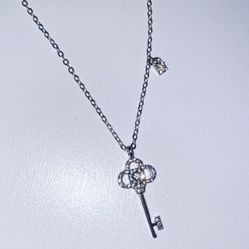 Lock And Key Necklace 