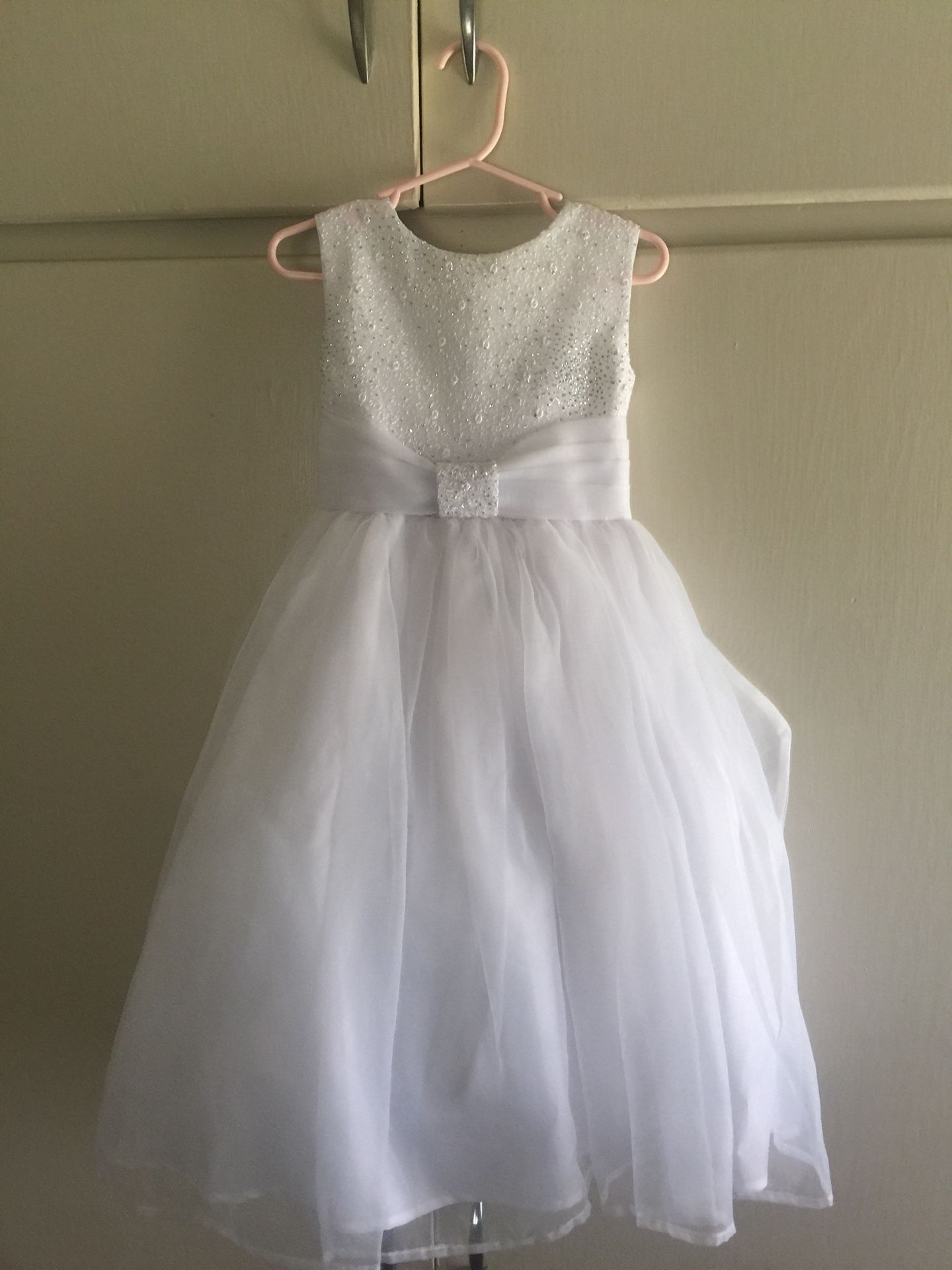 White flower girl dress size 2