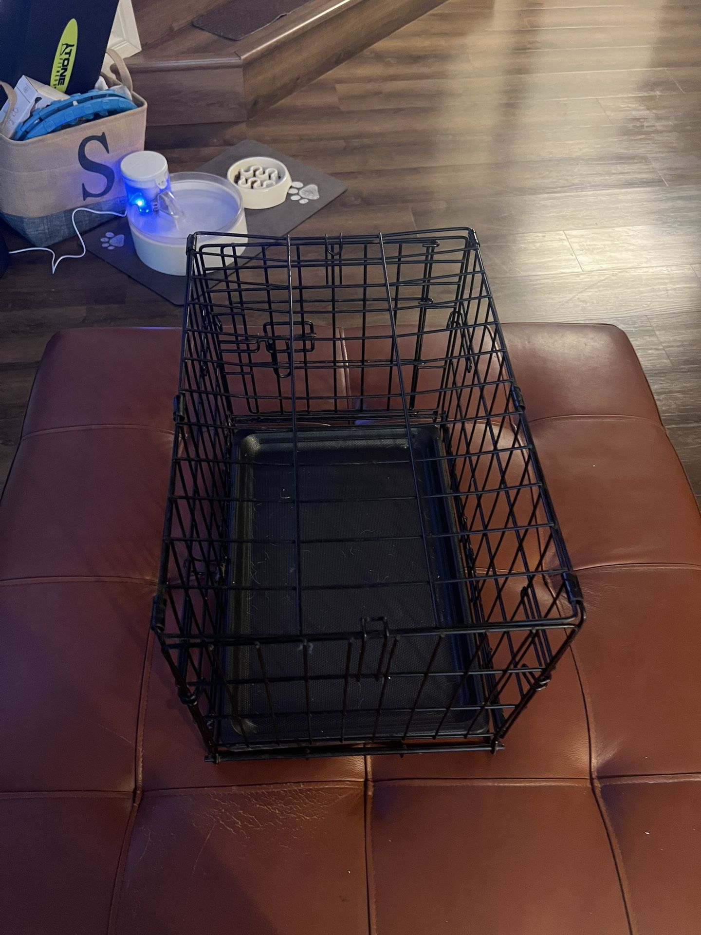 dog crate