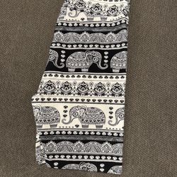 Lularoe Elephant Print Leggings