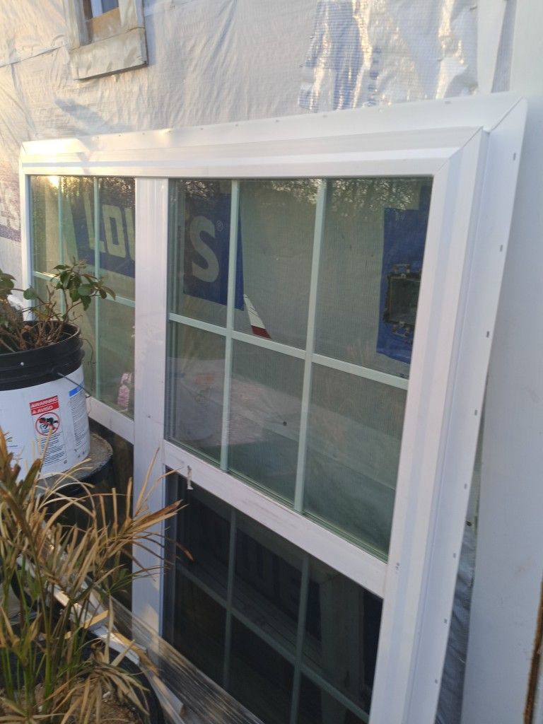 Double Hung New Construction Window