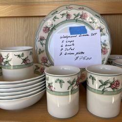 Wedgewood English Cottage Collection- Rose, dinner set