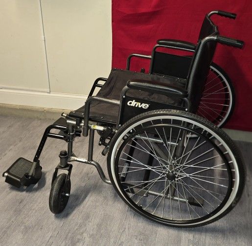 Drive Medical Sentra EC wheelchair Heavy Duty Extra Extra Wide 28in