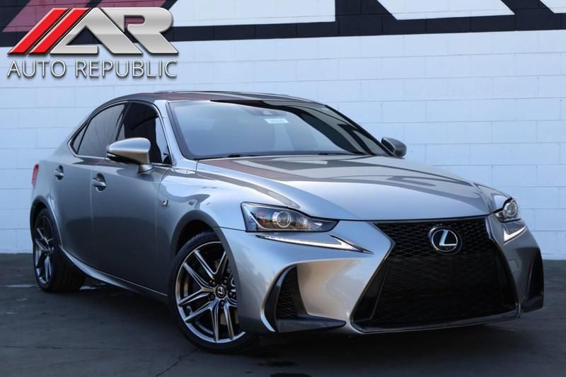2020 Lexus Is