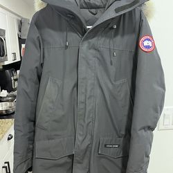 Canada Goose Langford Parka Small Navy