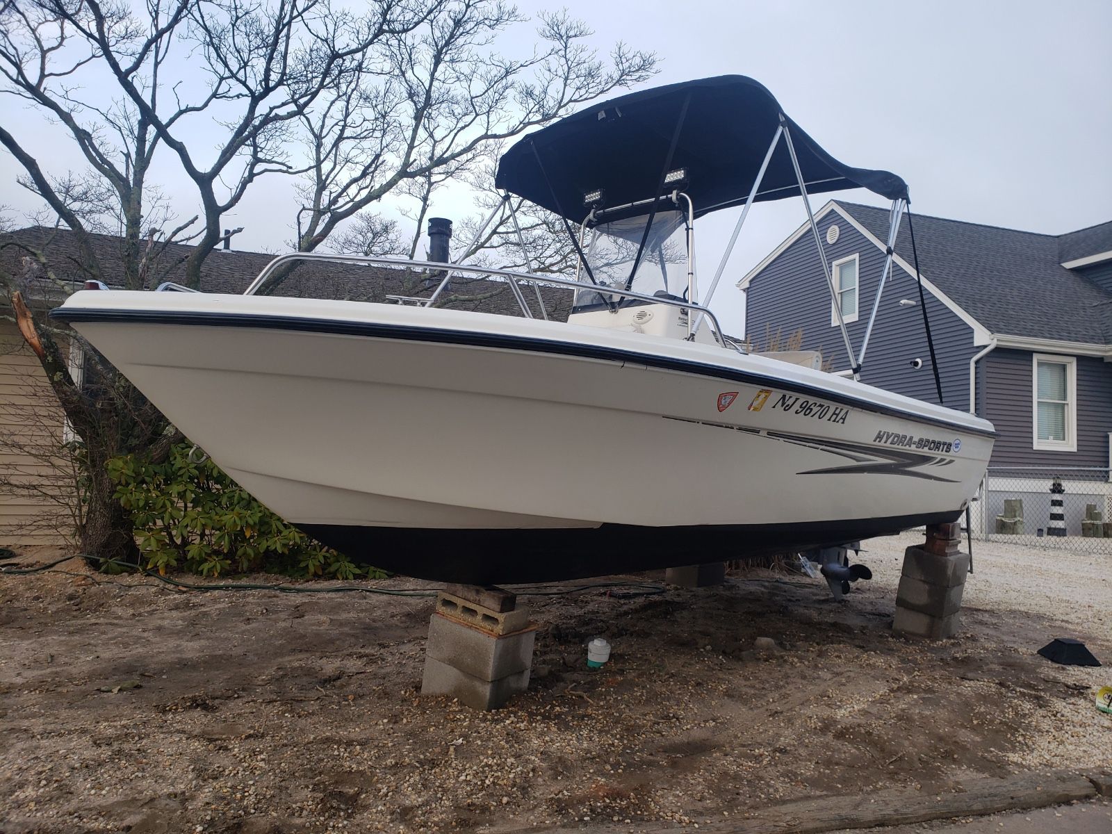 18 Foot Hydra-Sports - Center Console 